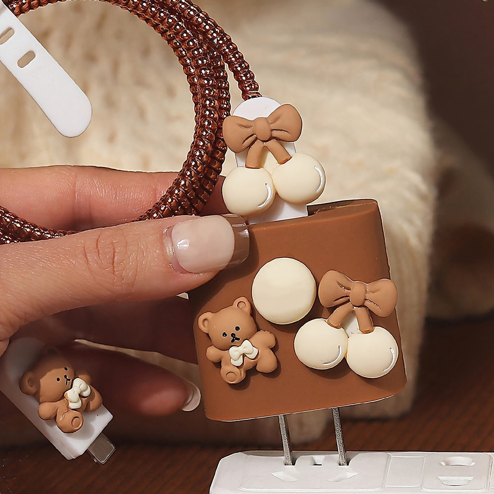 Cute Bear Charger Protector Ca - Phone Accessories Business 评论和价格